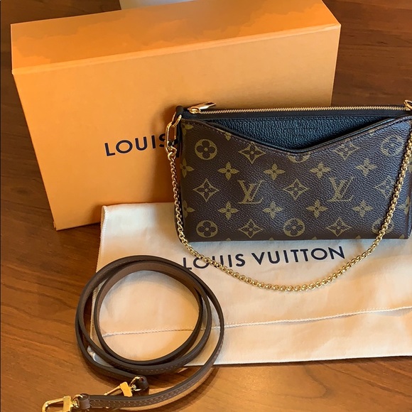 Louis Vuitton Handbags - Louis Vuitton Pallas Clutch